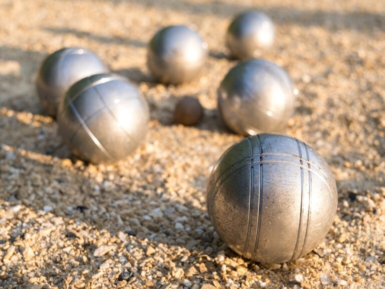 Spieleabend “Alte Spiele im Freien”